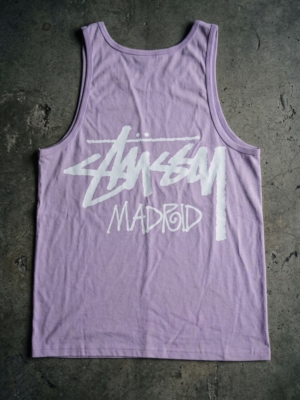 🆕 STUSSY Tank Top Stüssy Madrid Chapter Muscle T Shirt in Lavender Small 🇪🇸